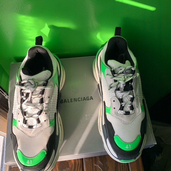 Balenciaga triple S - Picture 4 of 8